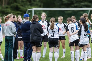 Bild 445 - wBJ VfL Pinneberg - Germania Schnelsen : Ergebnis: 15:1